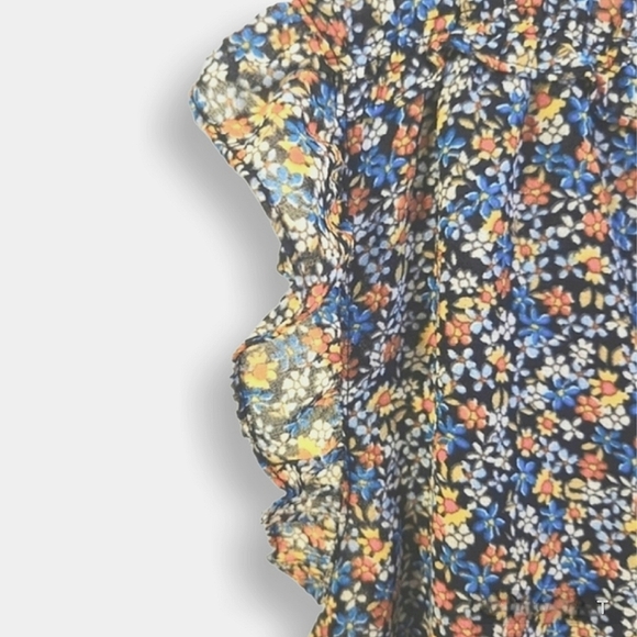 Adrianna Papell Floral Top - Picture 2 of 10